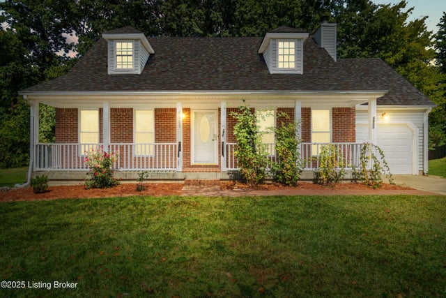 6900 Avanti Pl, Louisville