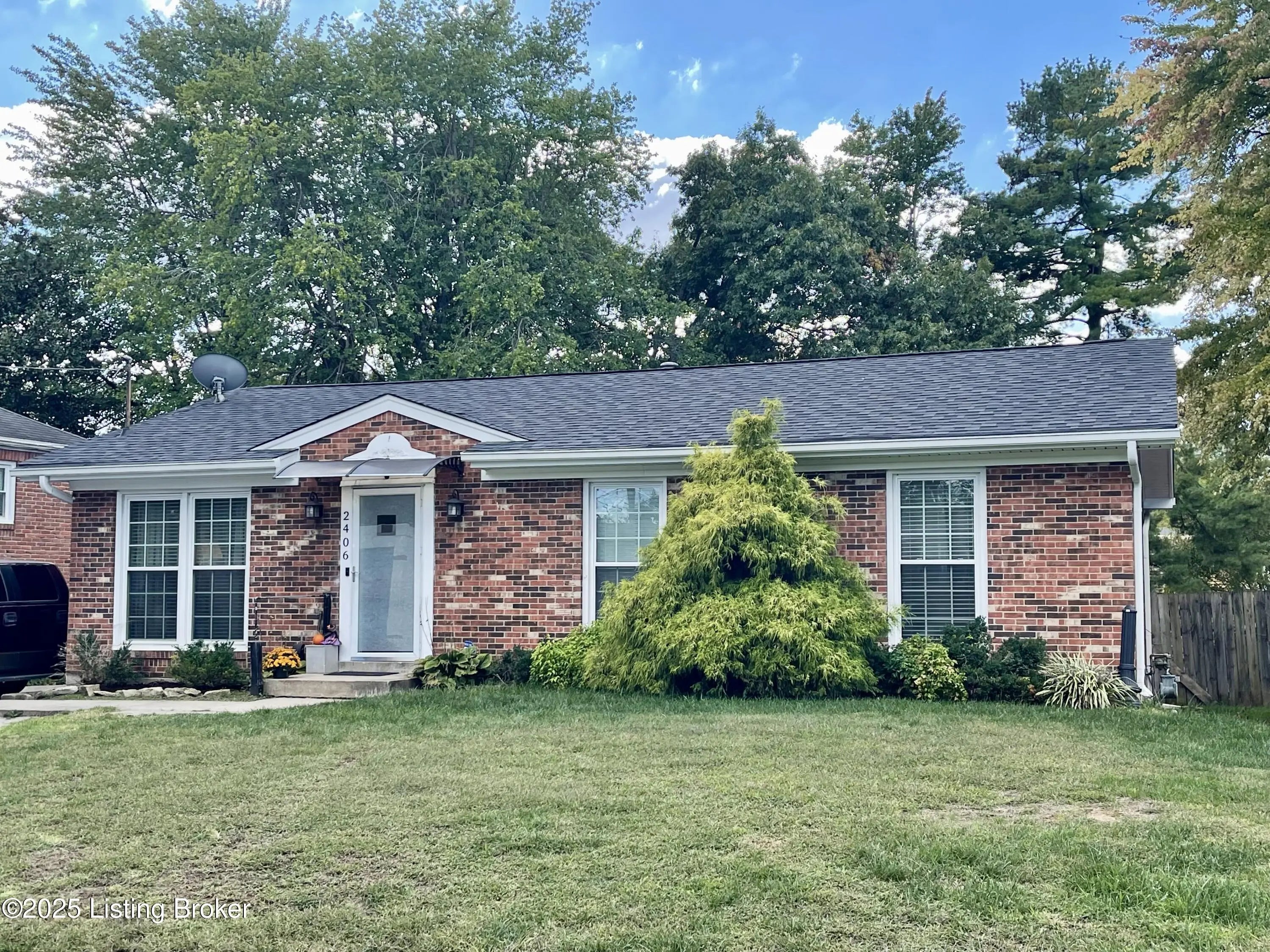 Photo of Listing #1700669