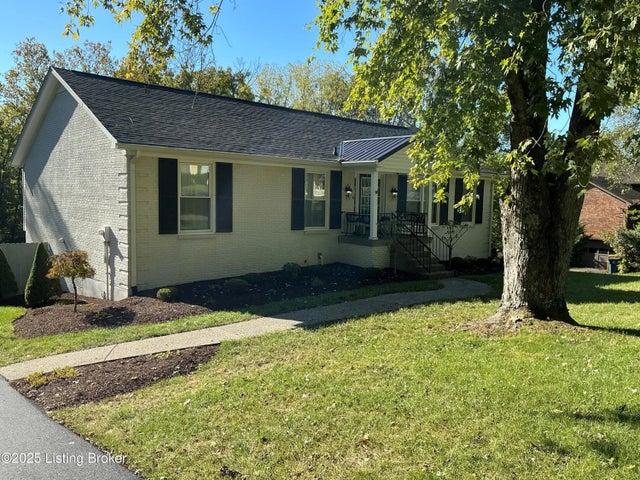 5316 Arrowshire Dr, La Grange