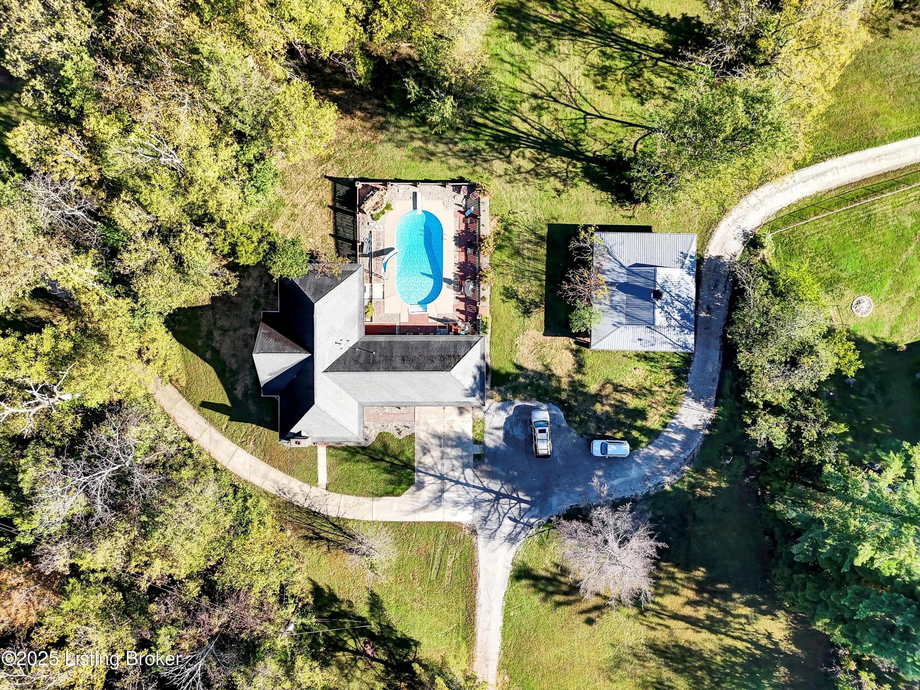 Photo of Listing #1701203