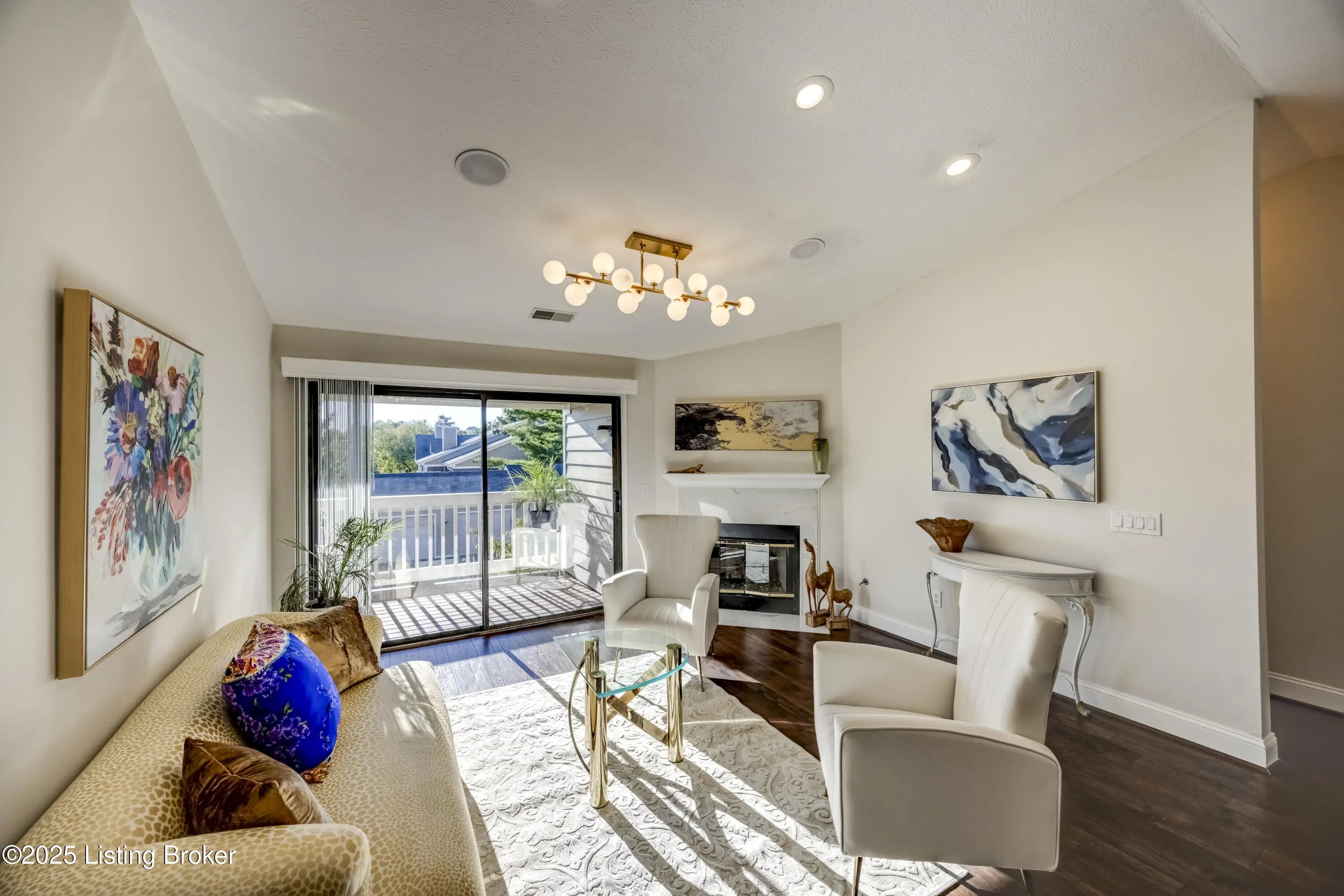 Photo of Listing #1700837
