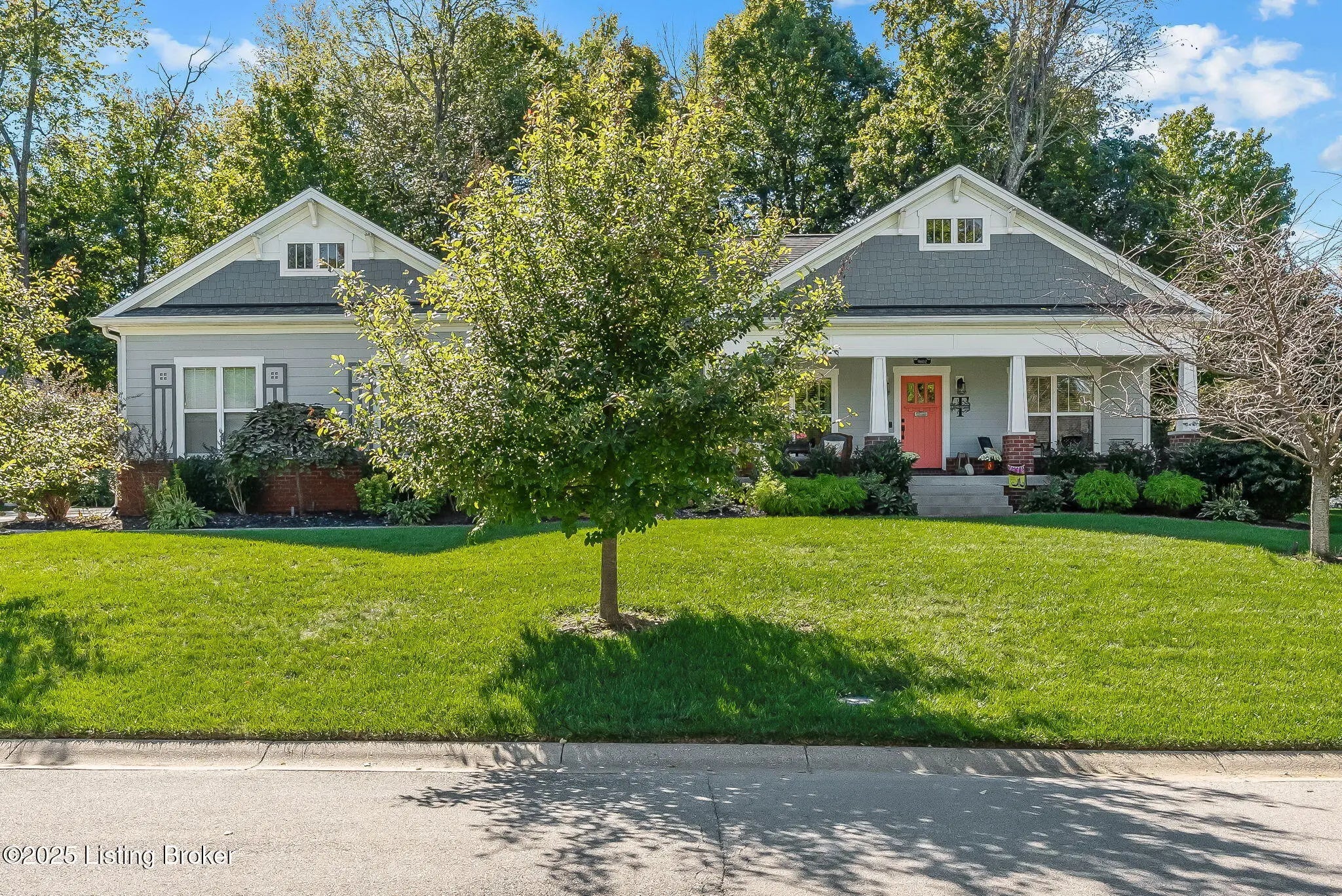 Photo of Listing #1701150