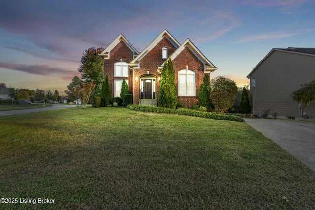 11443 Top Walnut Loop, Louisville