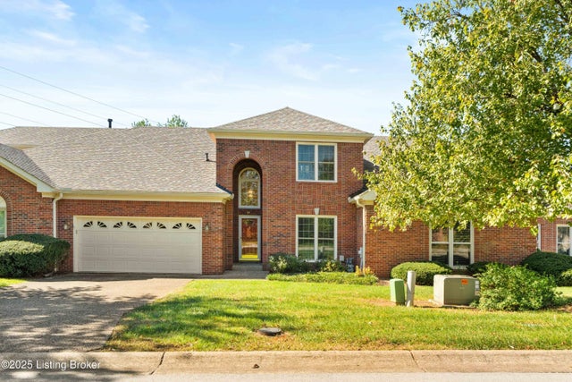 902 Forest Bridge Rd, Louisville