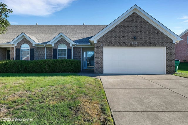 12524 Spring Falls Ct, Louisville