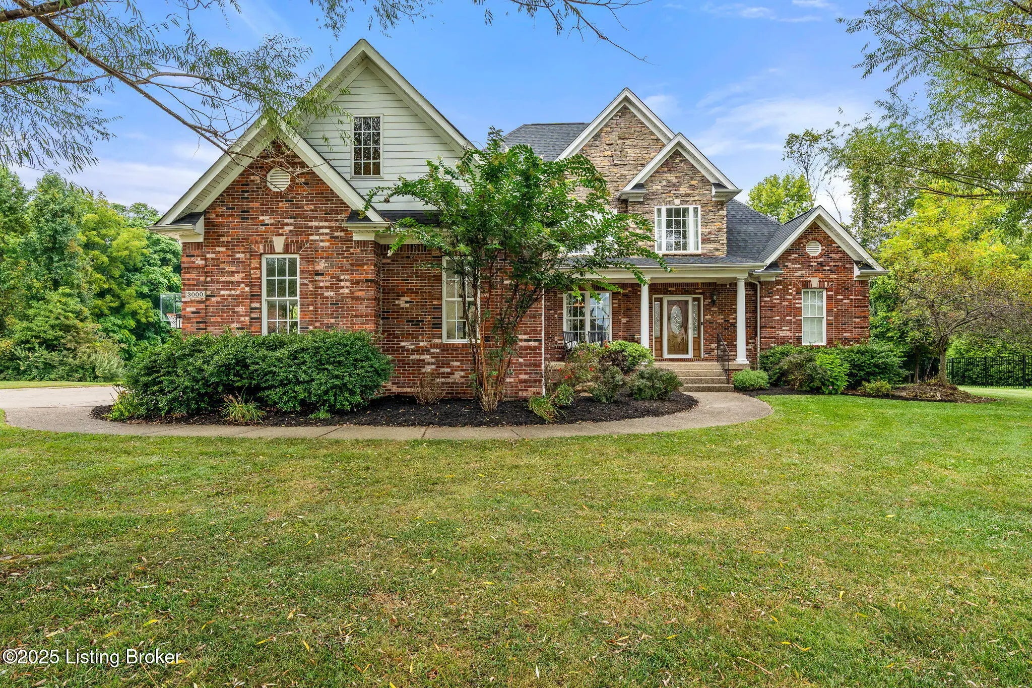 Photo of Listing #1701151