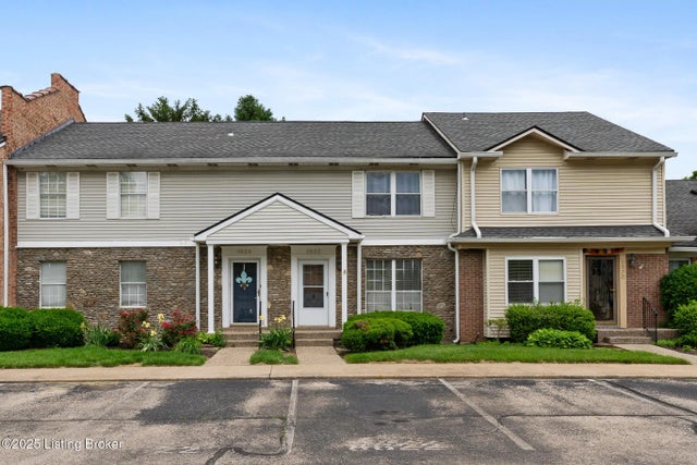 8622 Locust Ct, Louisville