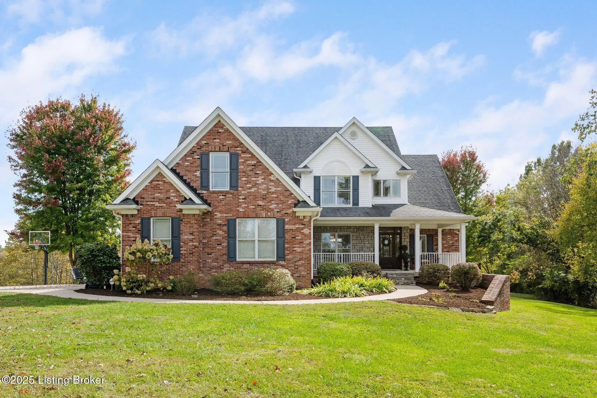 Photo of Listing #1701397