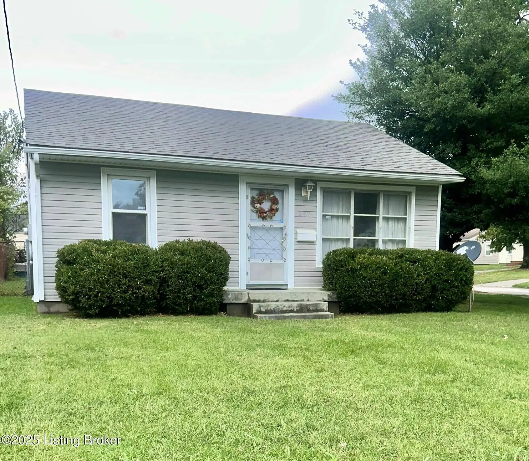 Photo of Listing #1701316