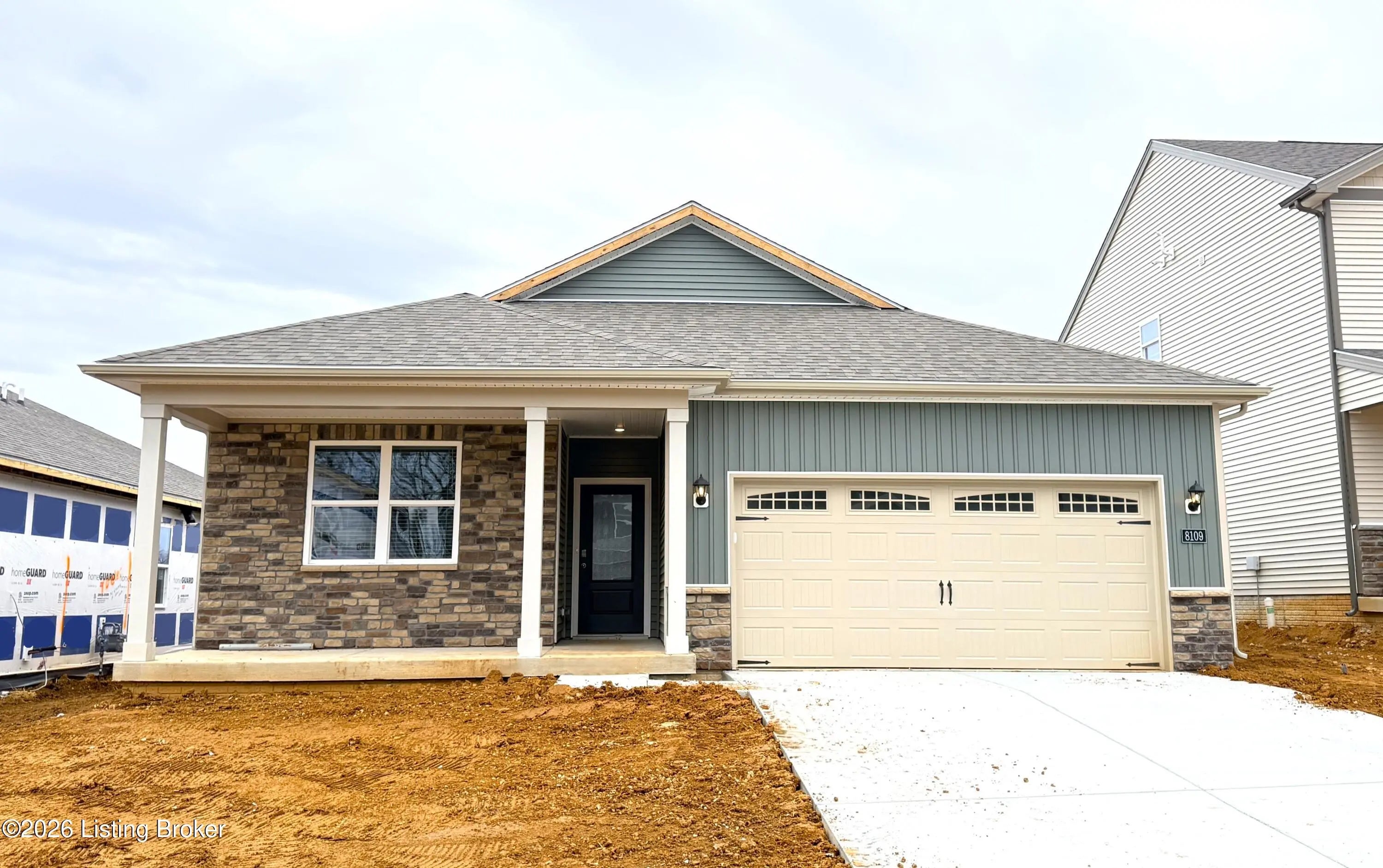 Photo of Listing #1701405