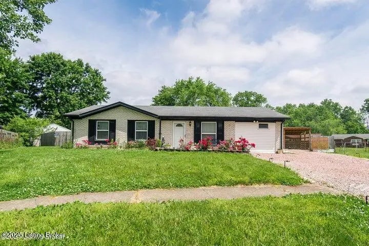 Photo of Listing #1701414