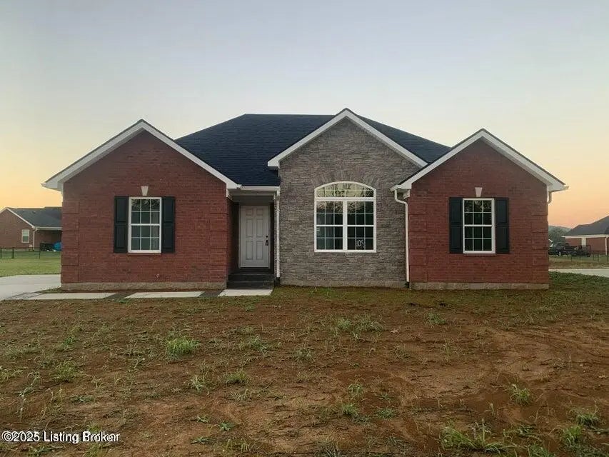 Photo of Listing #1701436