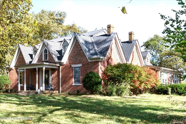 9717 Eminence Pike, Shelbyville