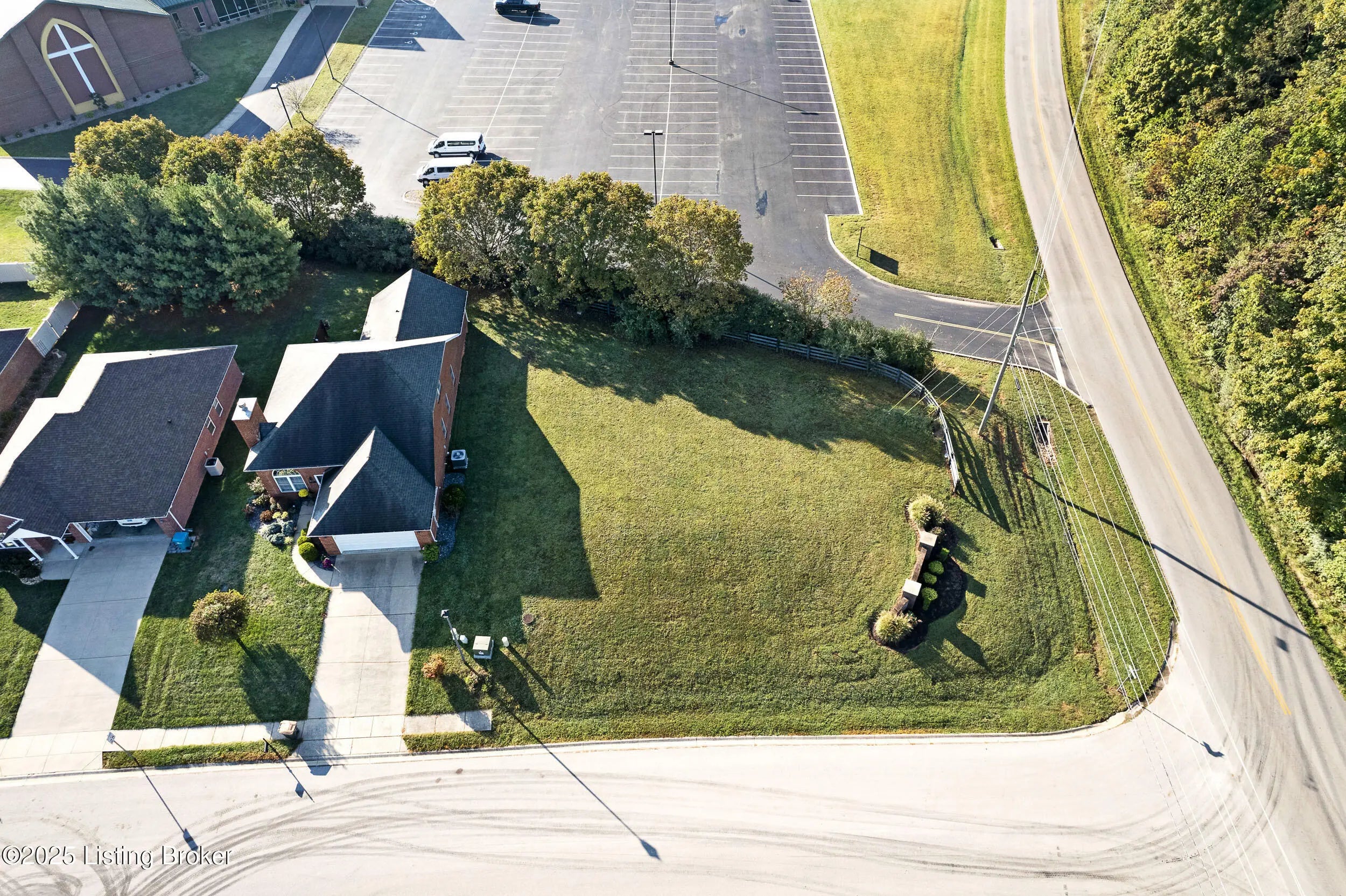 Photo of Listing #1701509