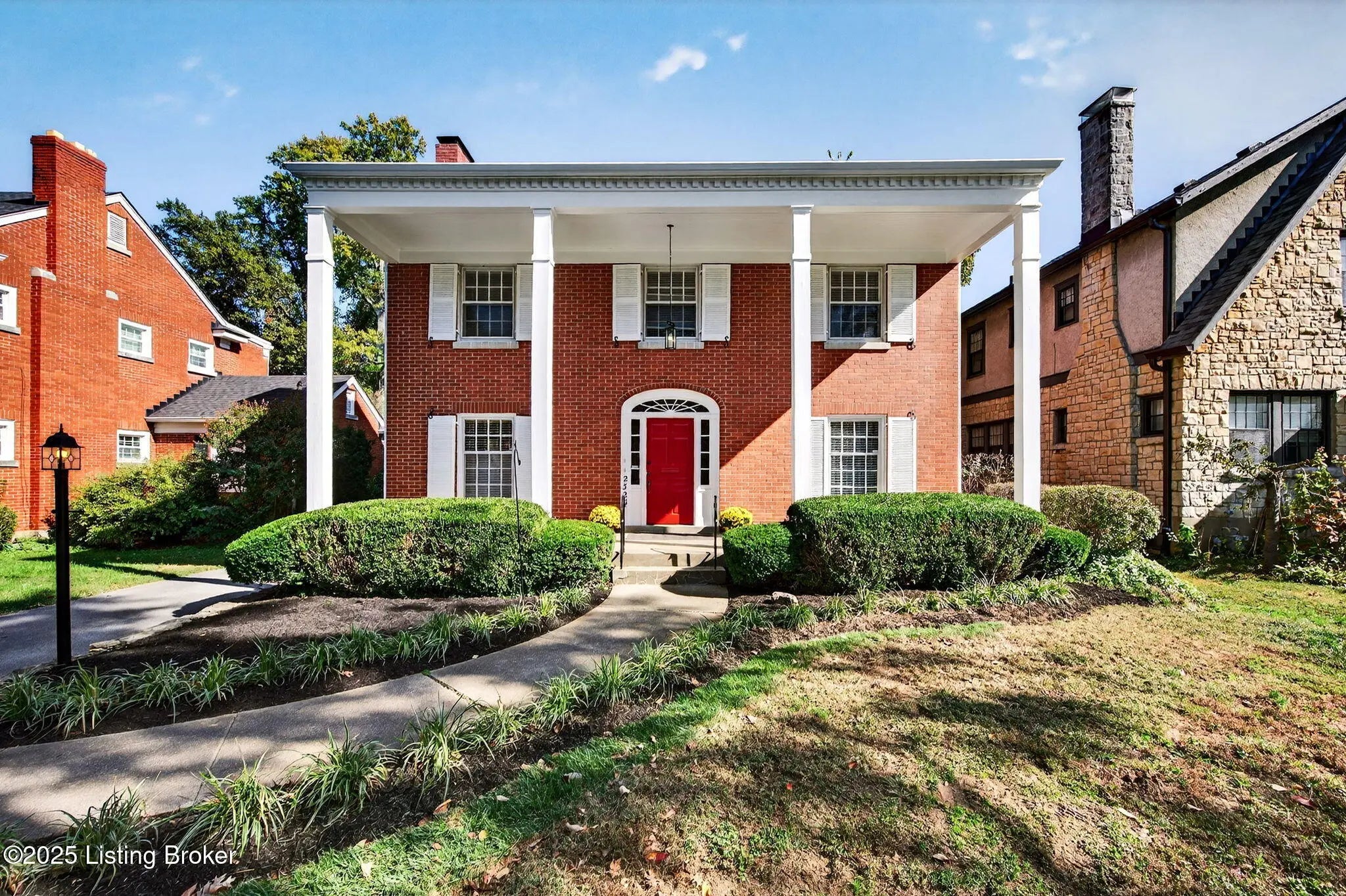 Photo of Listing #1702058