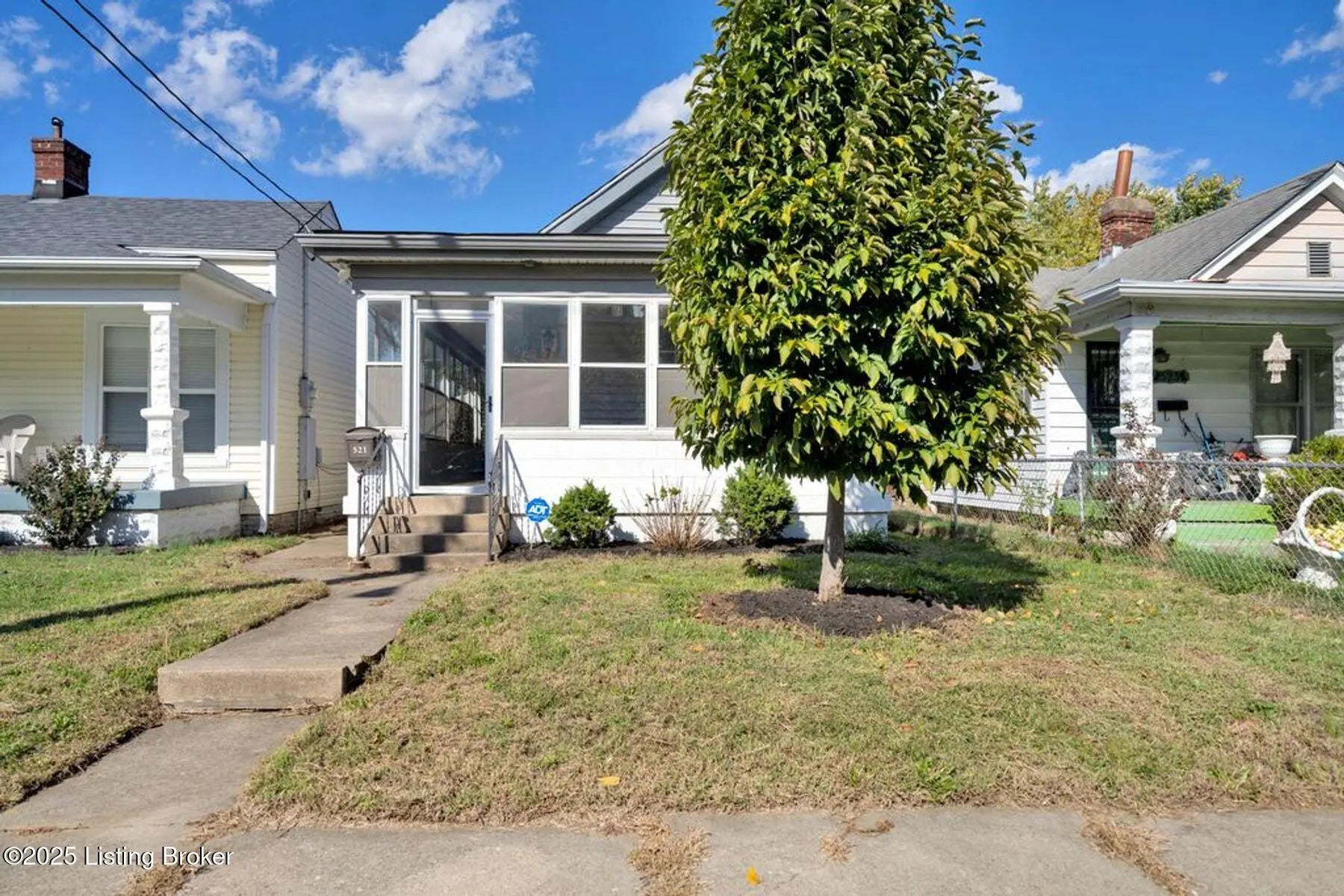 Photo of Listing #1701734