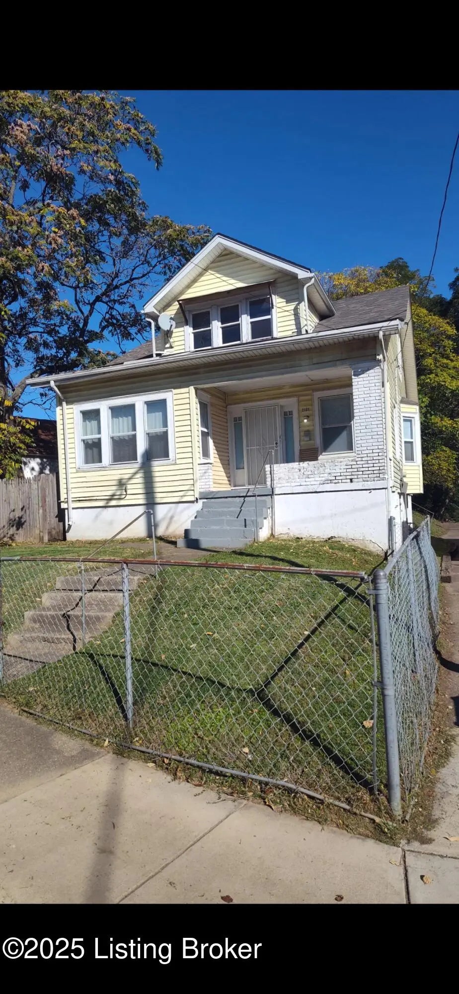 Photo of Listing #1701525