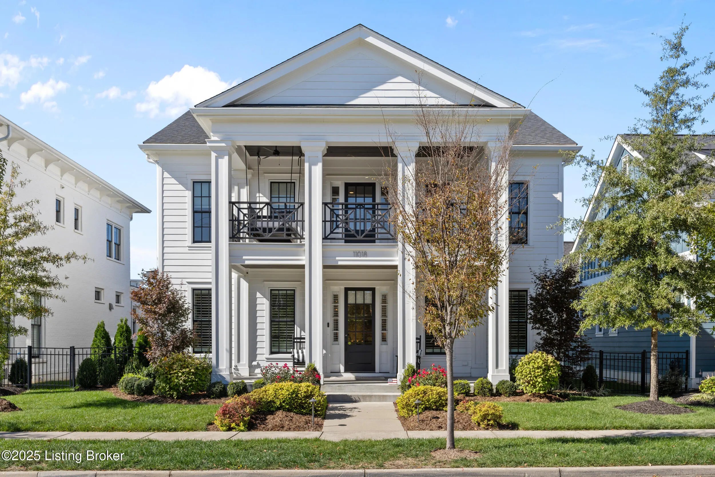 Photo of Listing #1701645