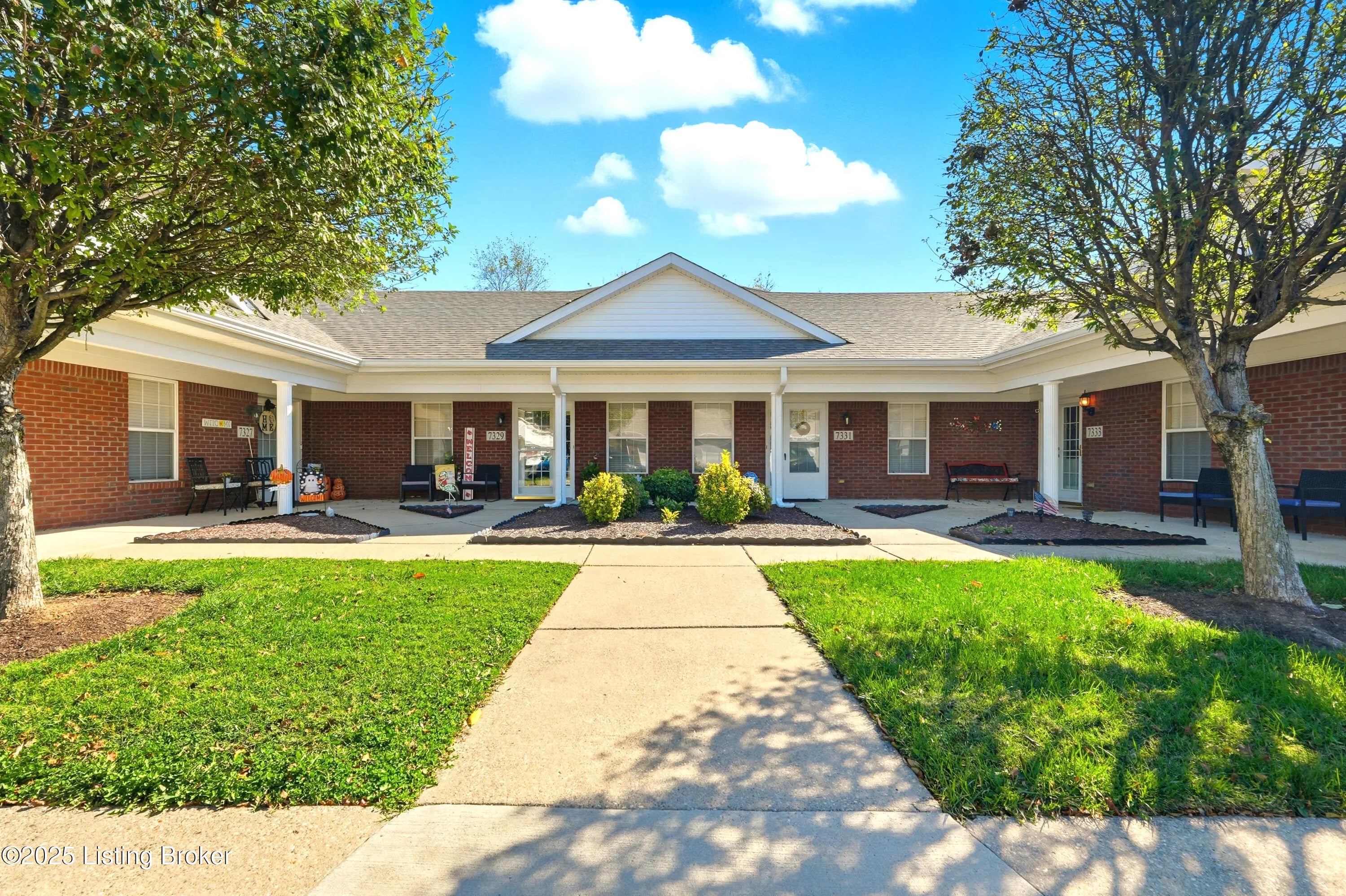 Photo of Listing #1701620