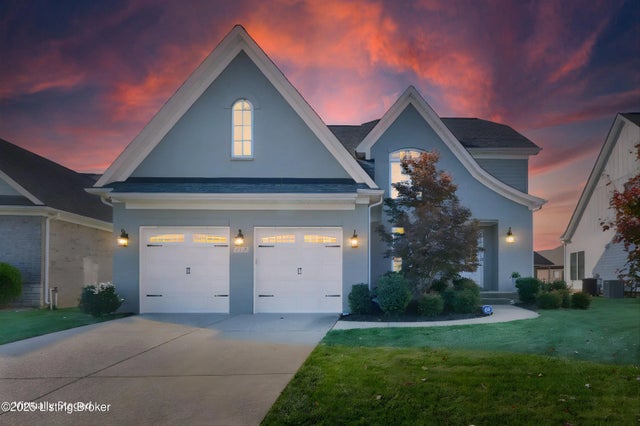 5323 Rock Ridge Dr, Louisville