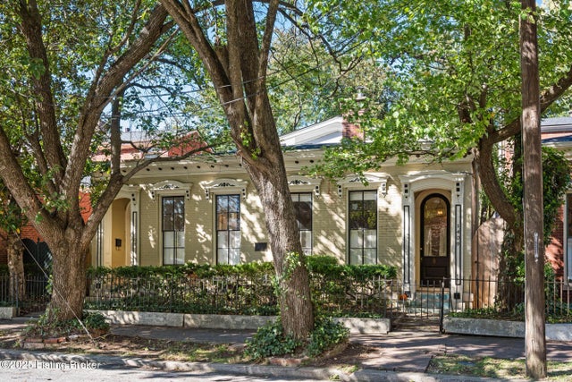 1407-1409 E Washington St, Louisville