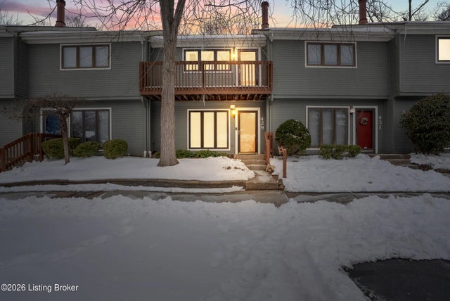 429 Ledgeview Park Dr, Louisville