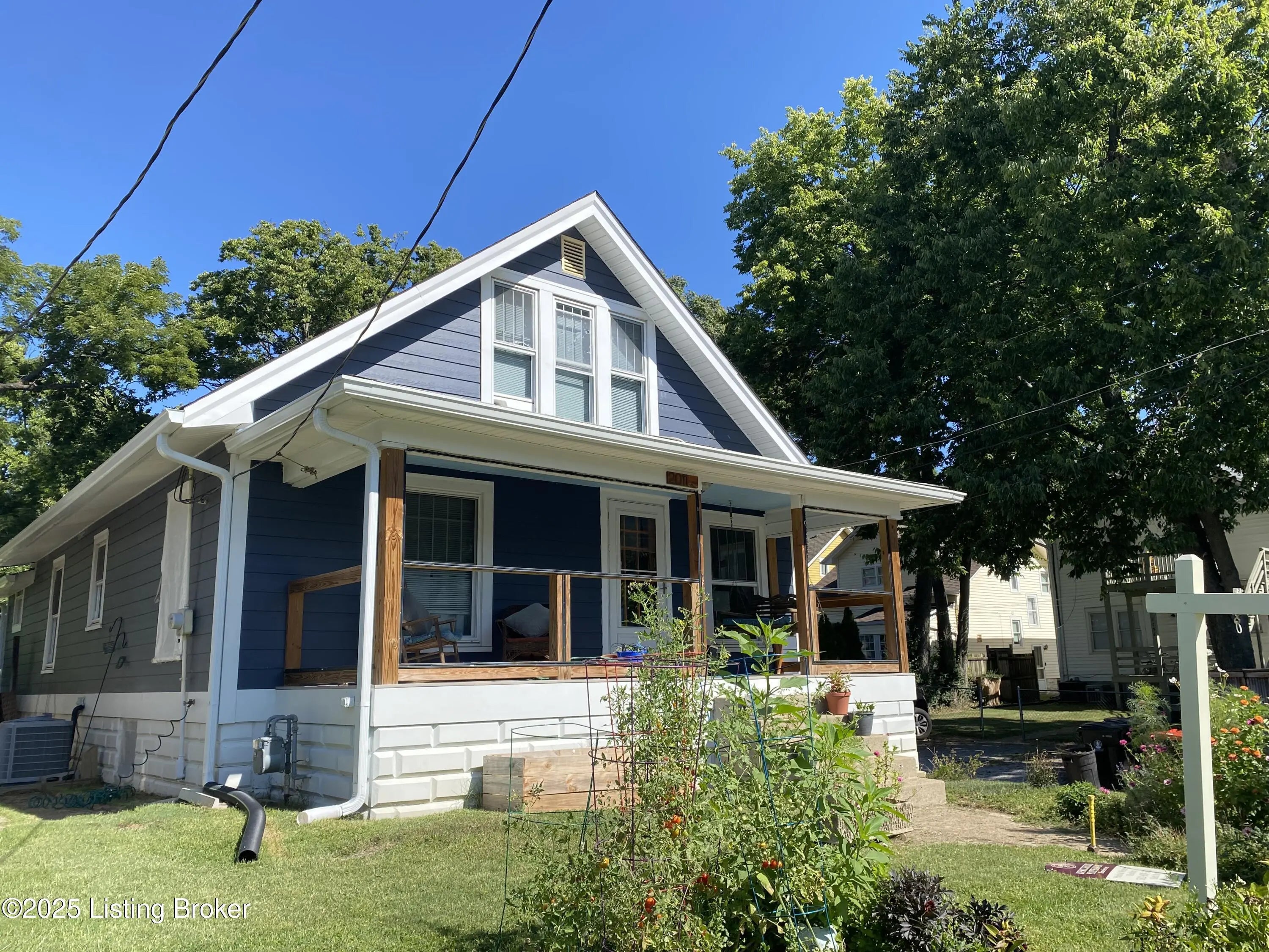 Photo of Listing #1701722