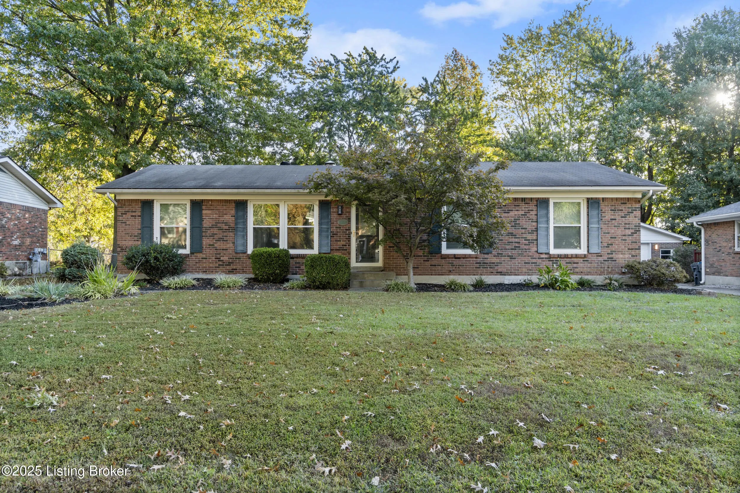 Photo of Listing #1701724