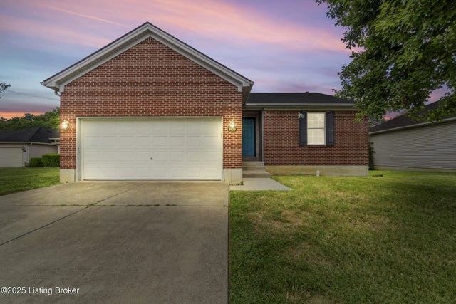 9829 Brooks Bend Rd, Louisville