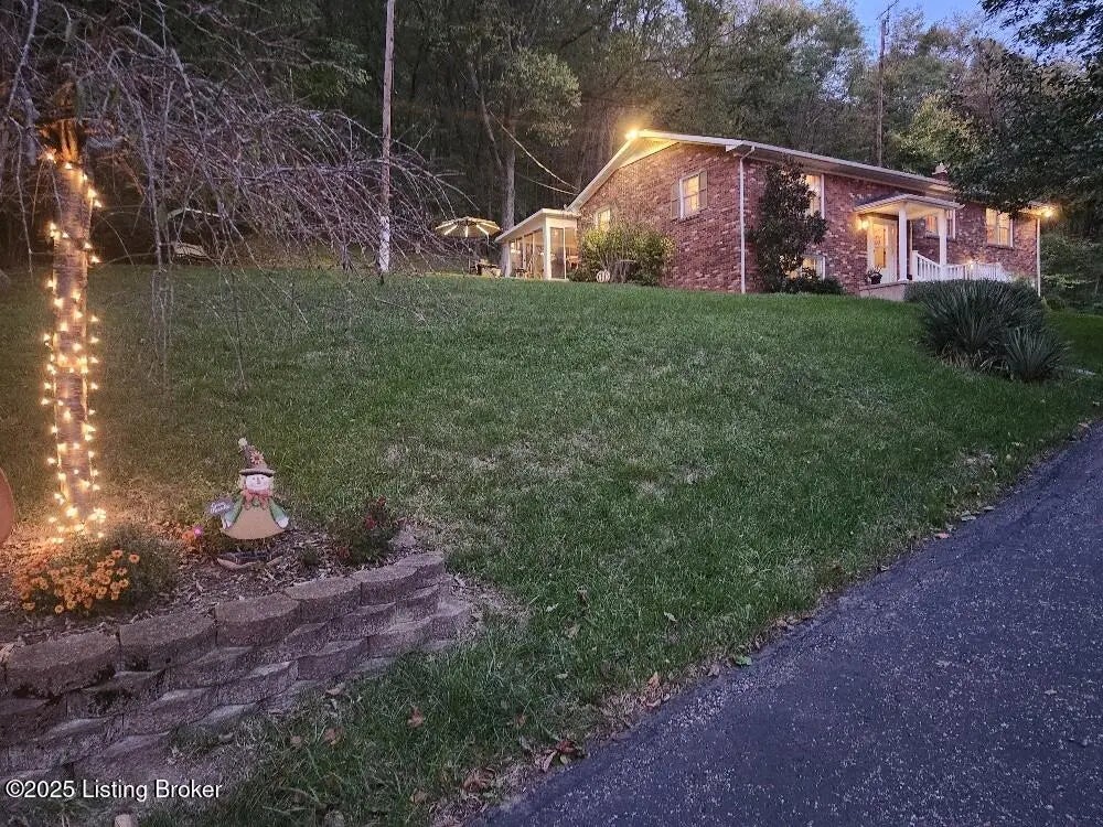 Photo of Listing #1701800