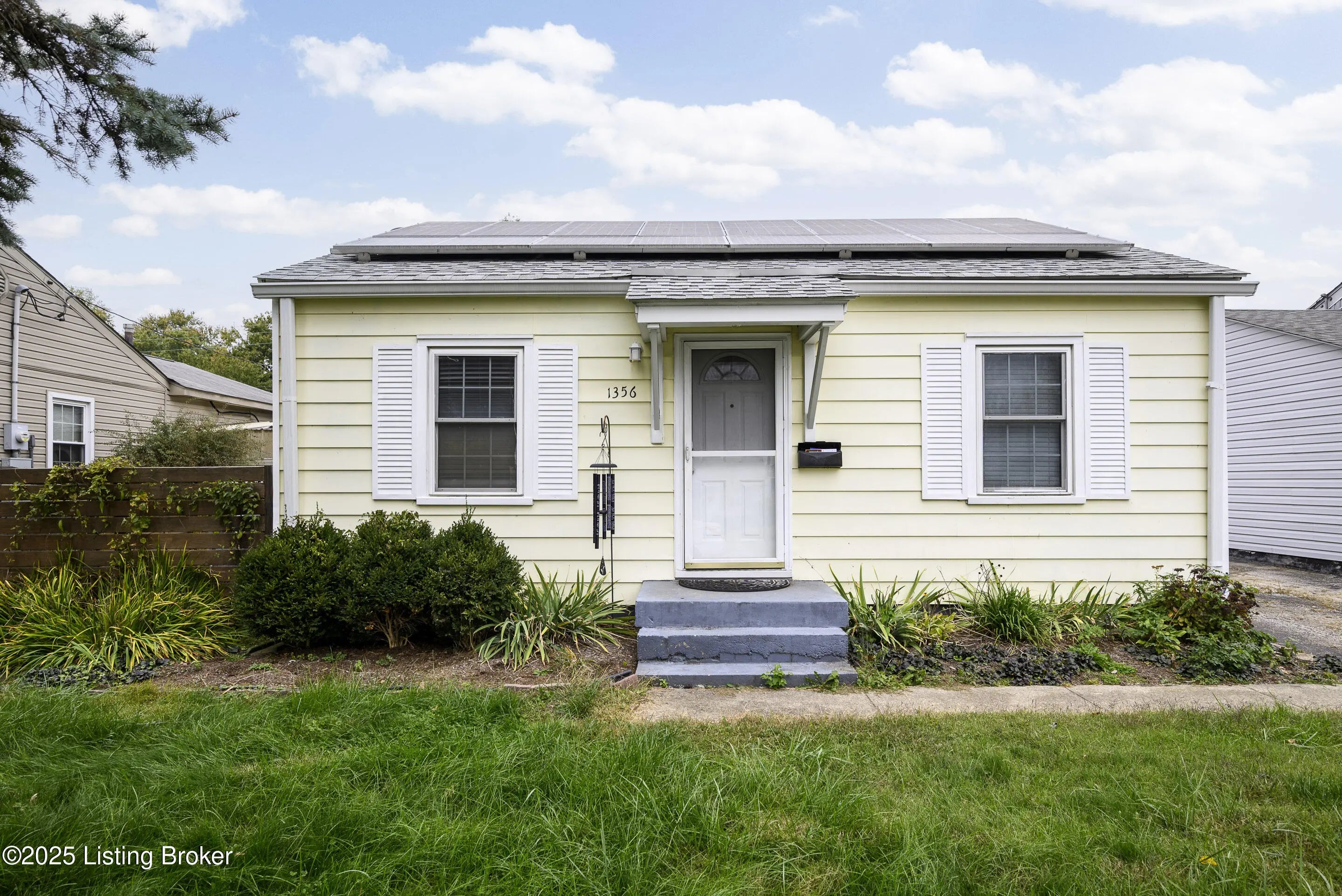 Photo of Listing #1701976