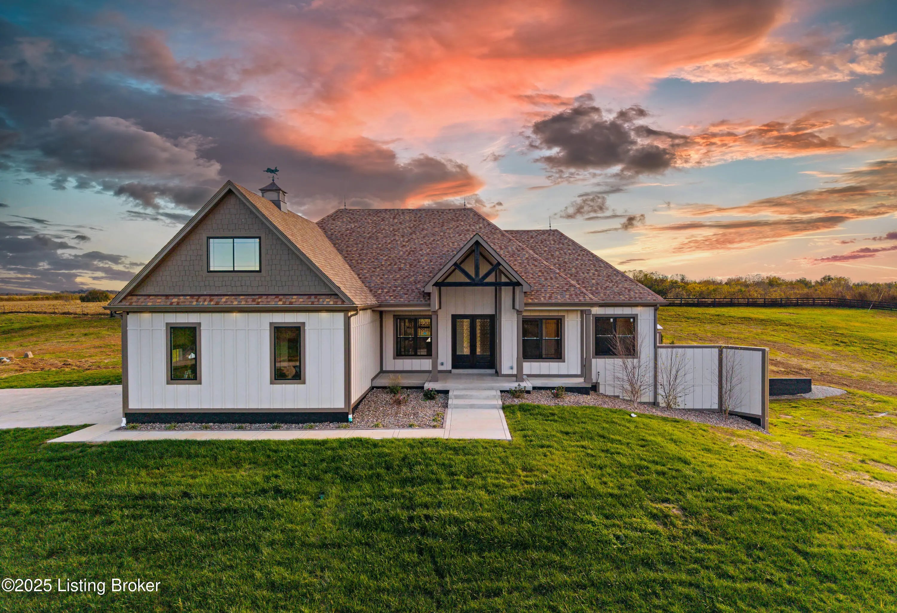 Photo of Listing #1702004