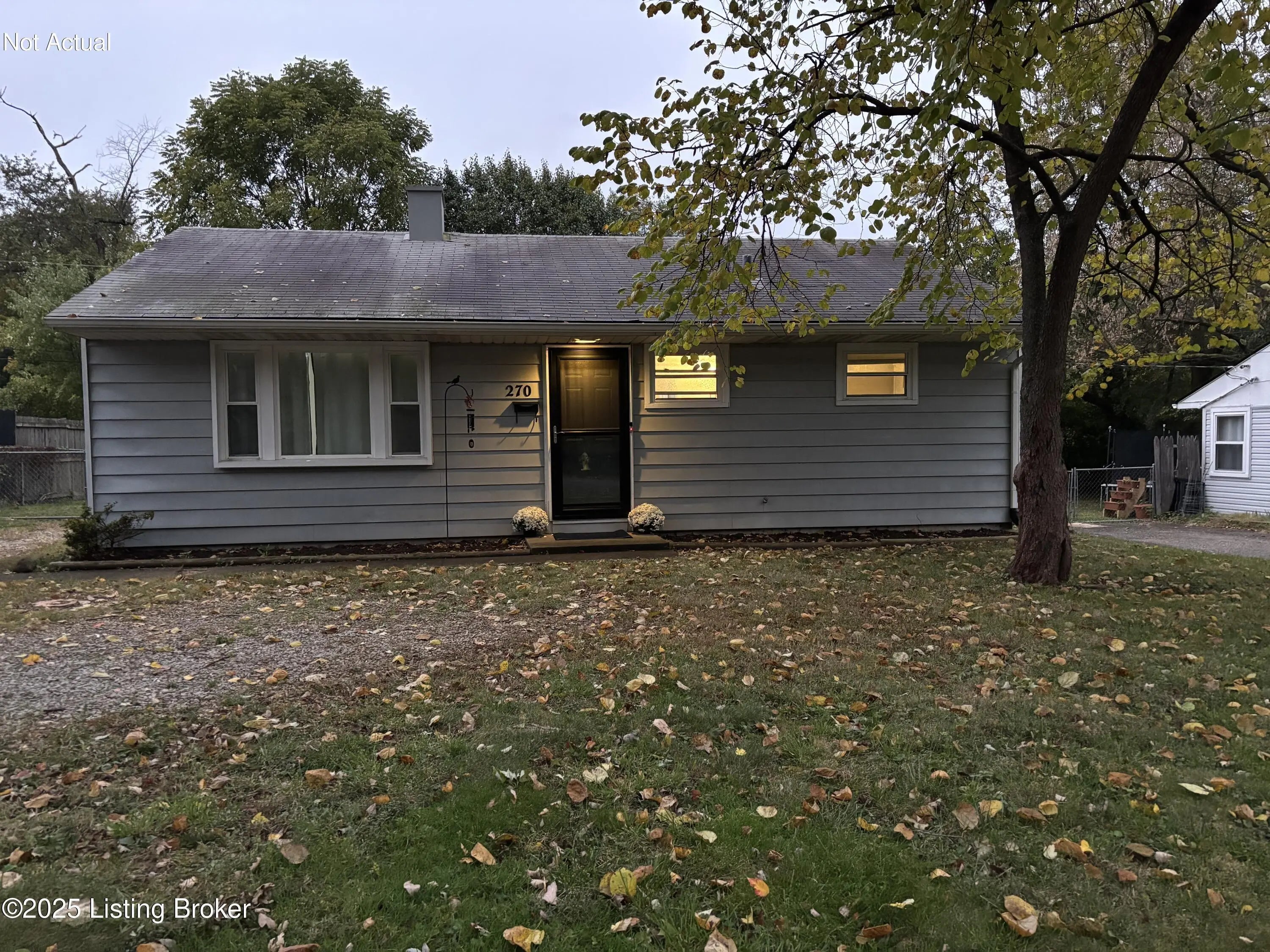 Photo of Listing #1702036