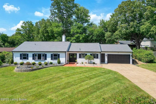 607 Riverwood Pl, Louisville