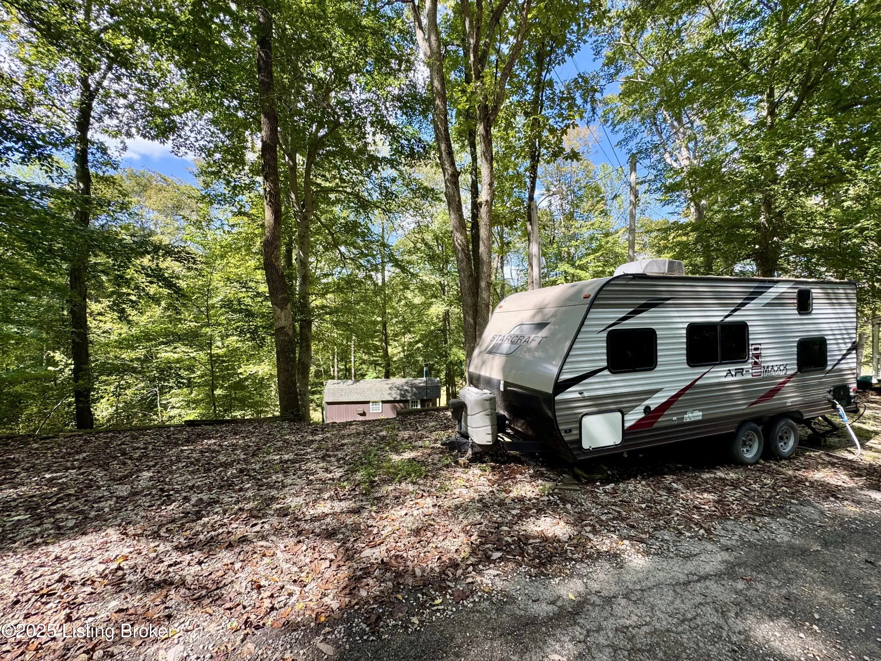 Photo of Listing #1702009