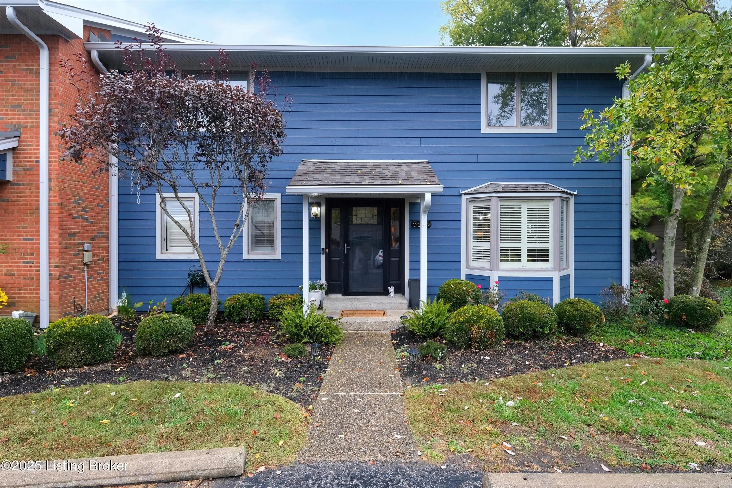 Photo of Listing #1702111