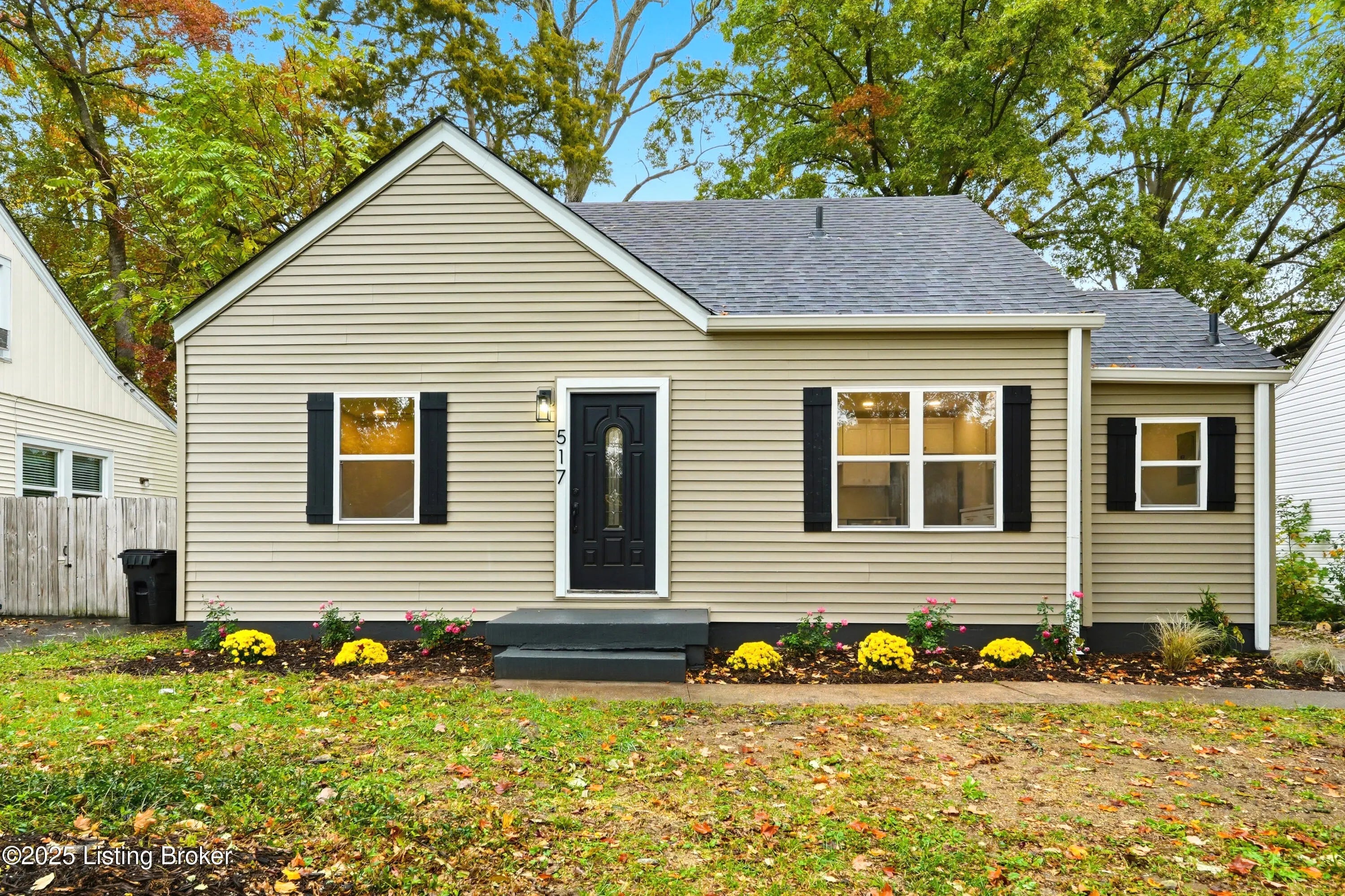 Photo of Listing #1702029