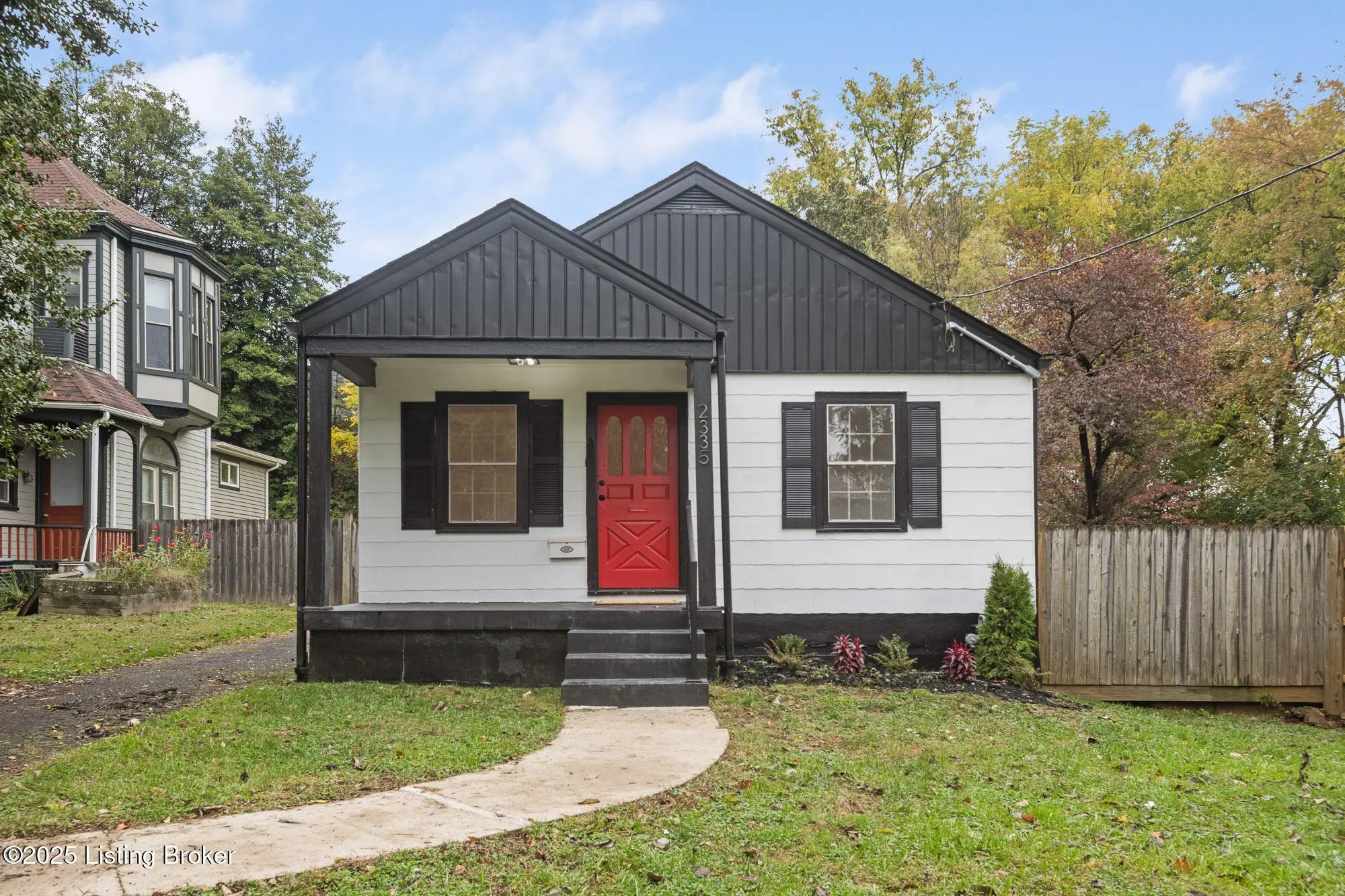 Photo of Listing #1702134