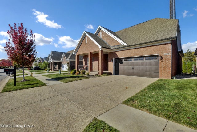 4100 Calgary Way, Louisville