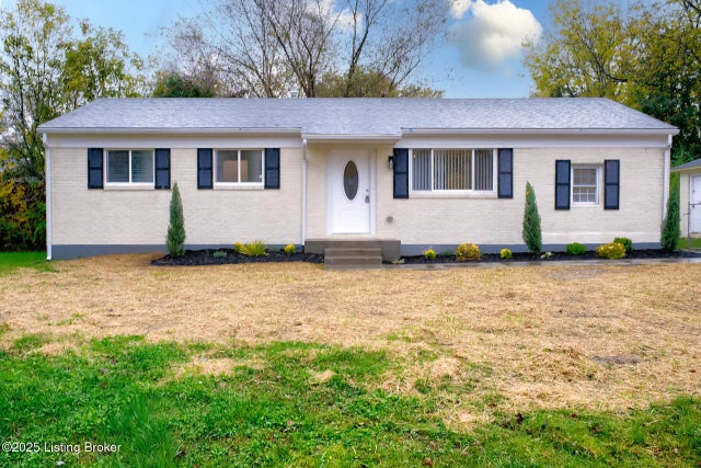 9901 Lana Dr, Louisville