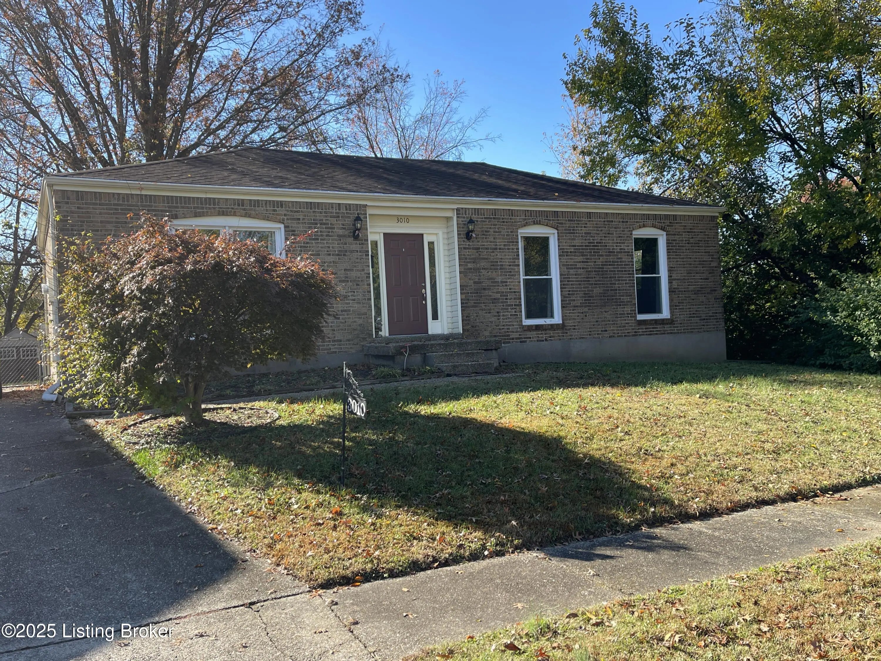 Photo of Listing #1702281