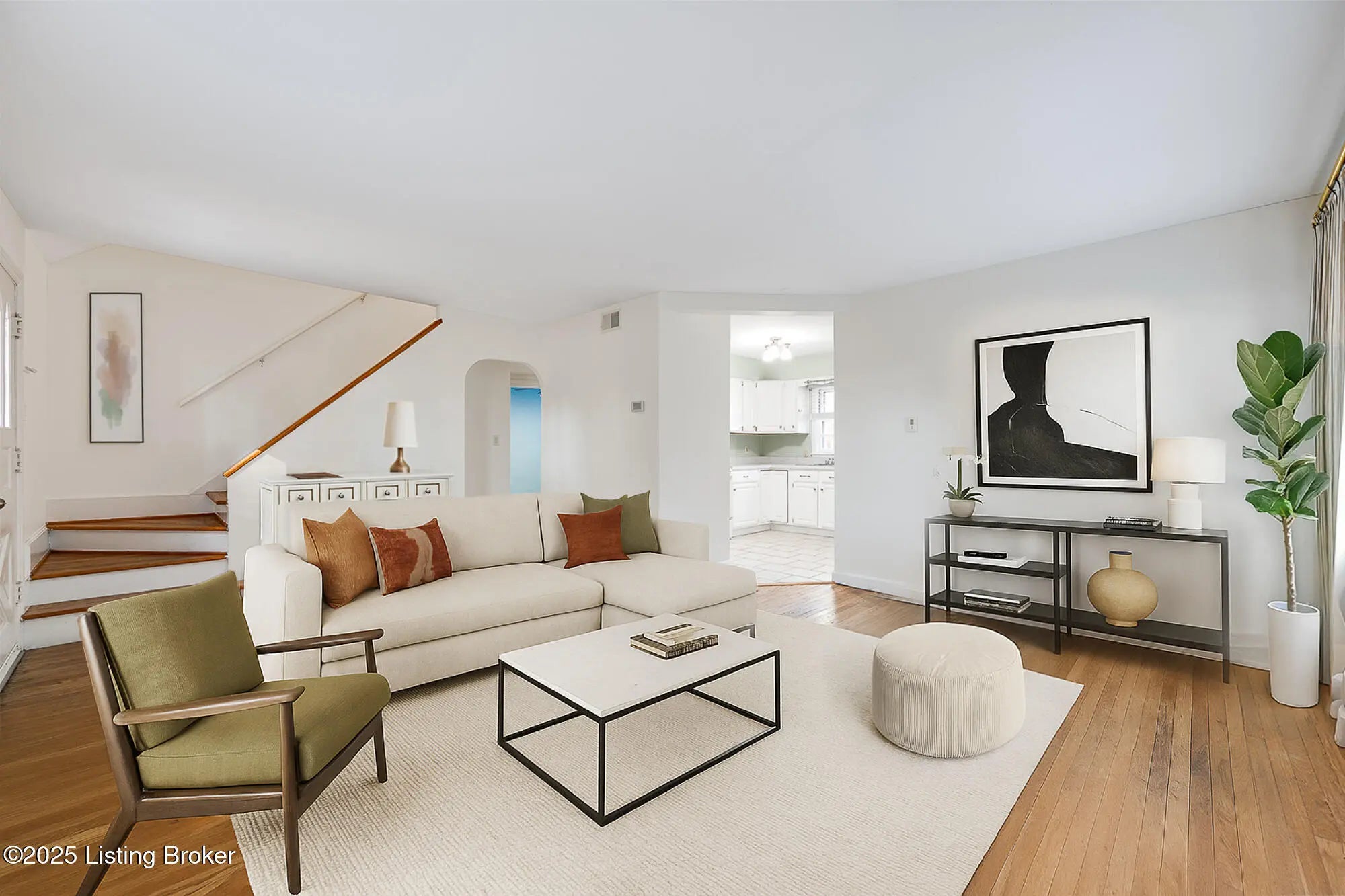 Photo of Listing #1702697