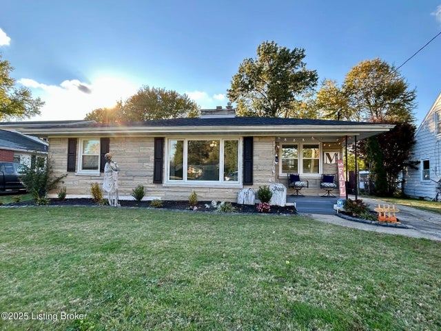 7416 Peggy Ave, Louisville