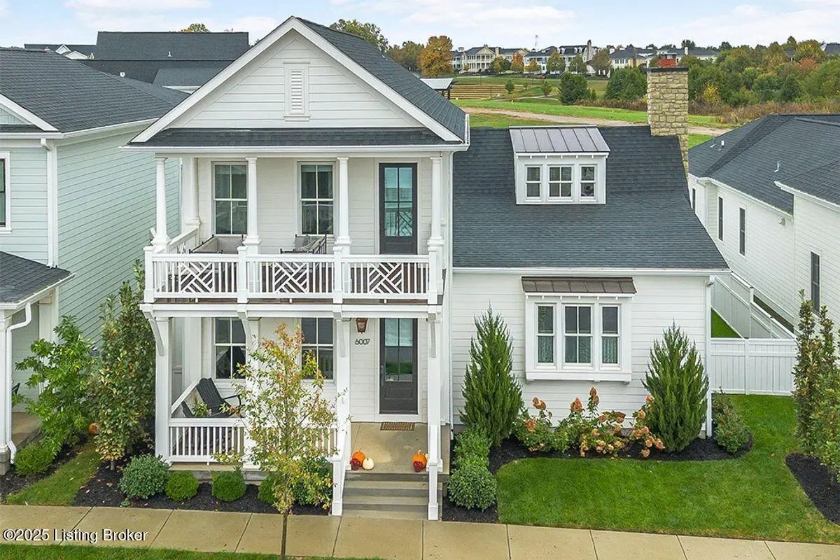 Photo of Listing #1702433