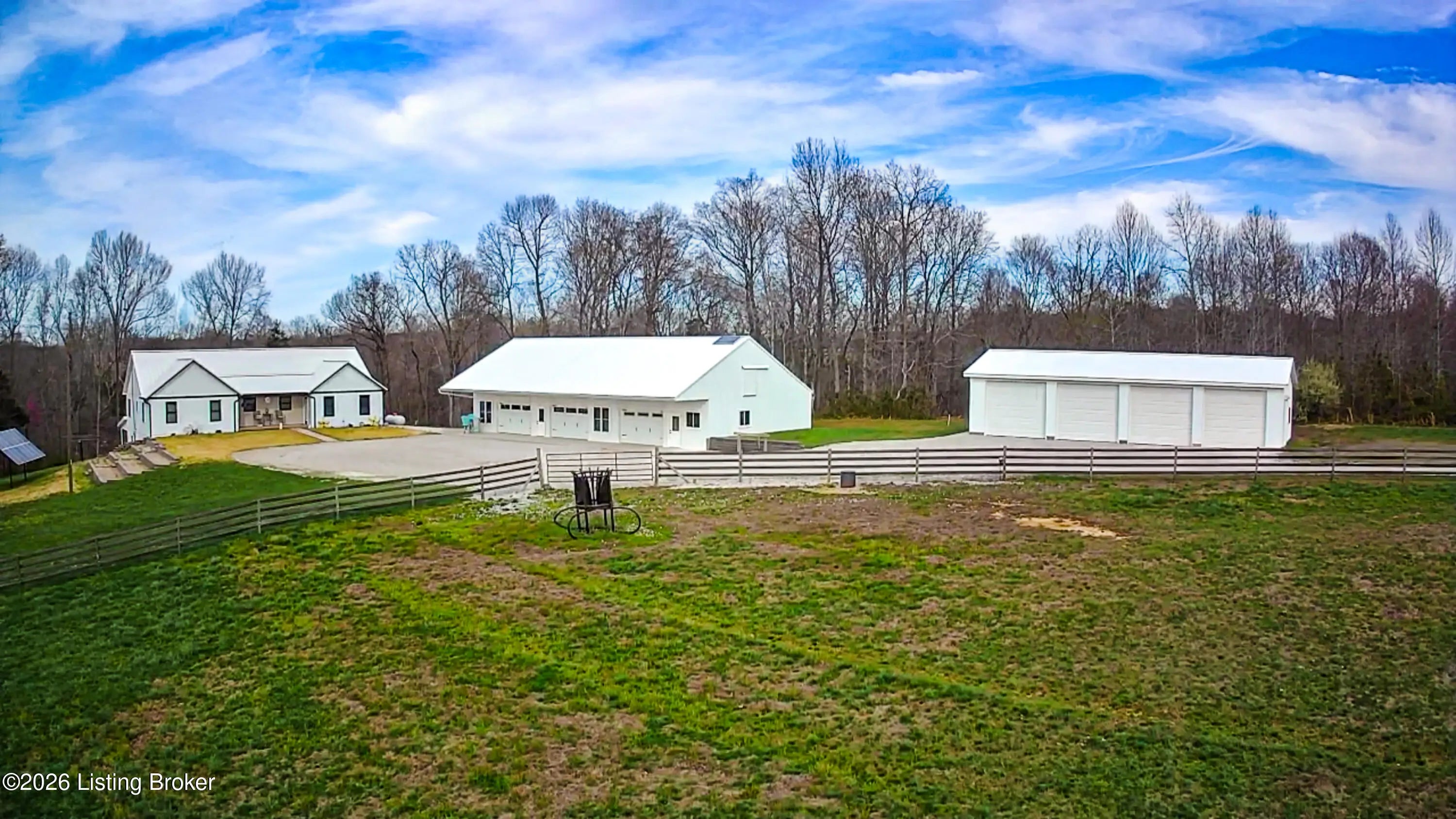 Photo of Listing #1702388