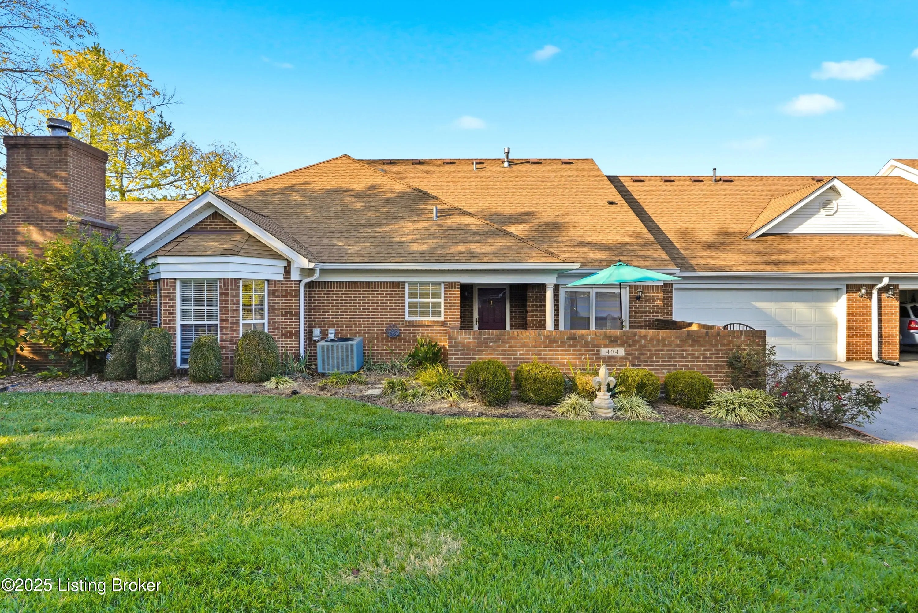 Photo of Listing #1702727