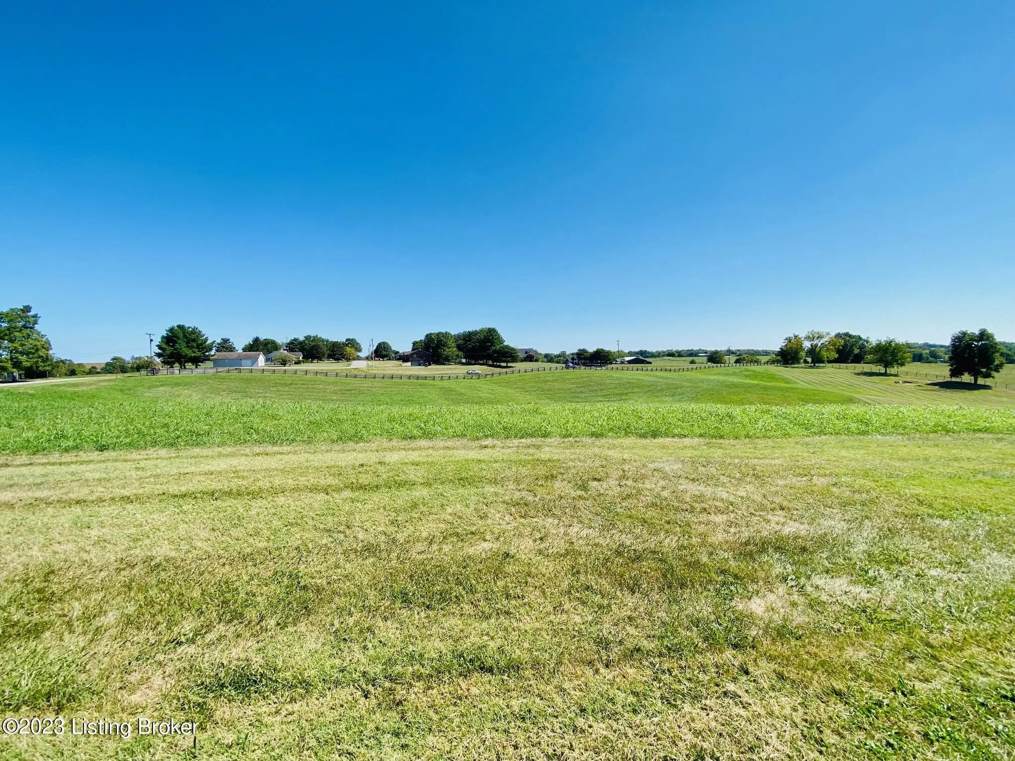 Photo of Listing #1702474