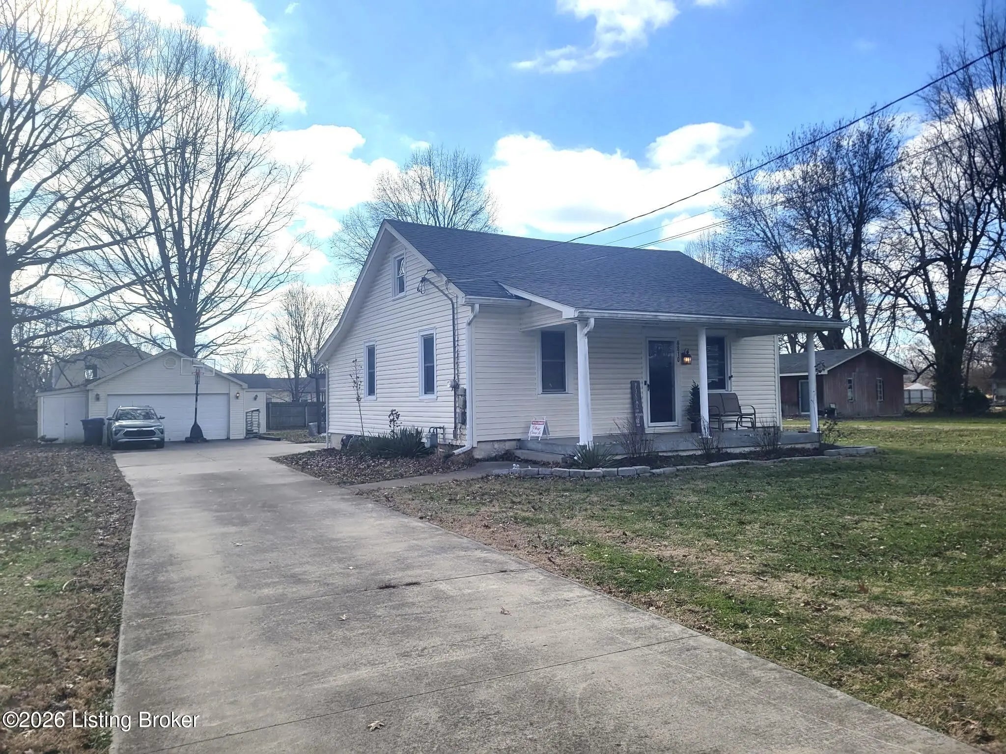 Photo of Listing #1702483