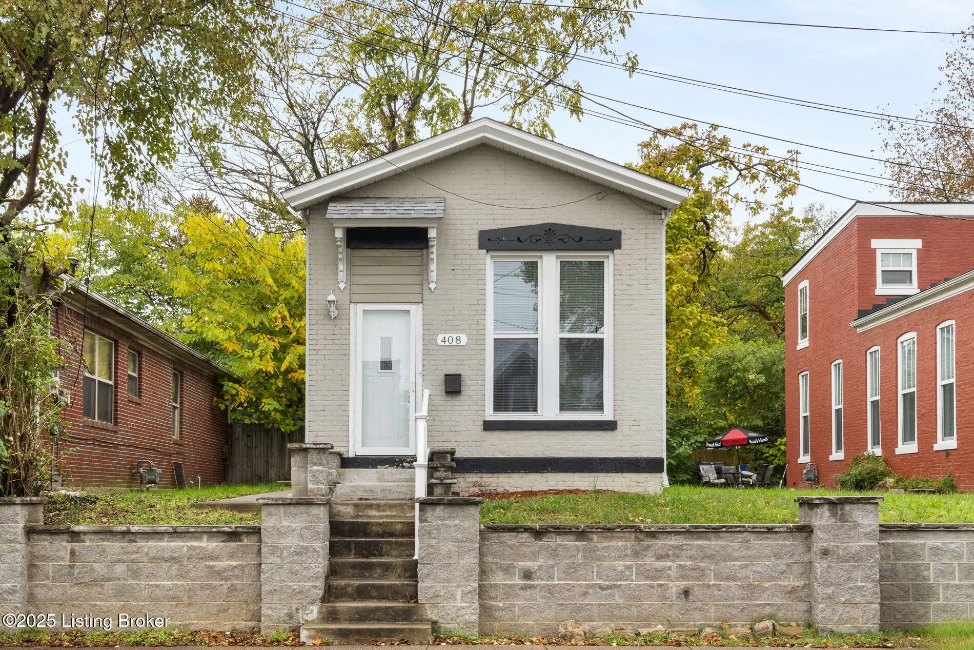 Photo of Listing #1702488