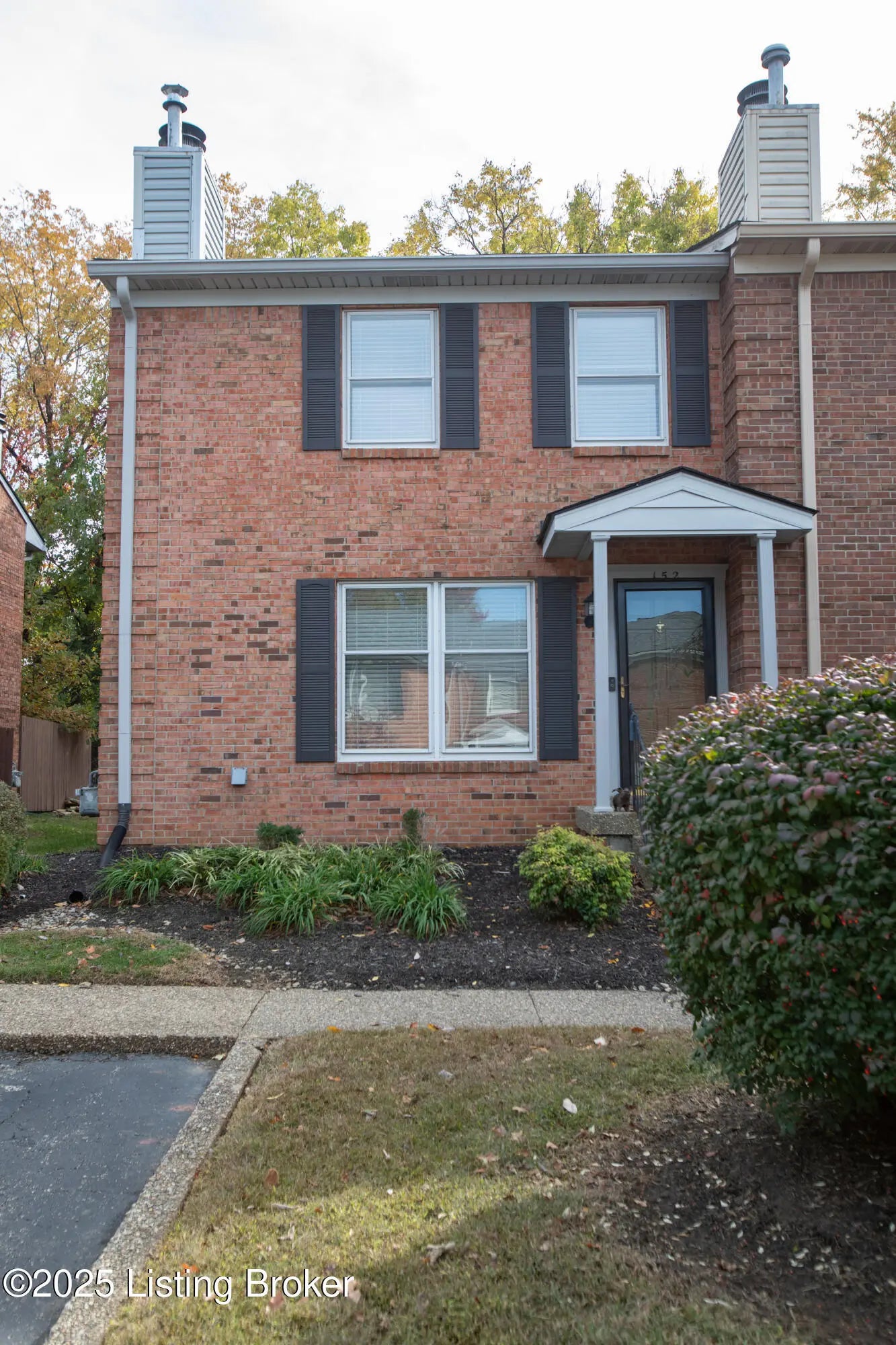 Photo of Listing #1702624